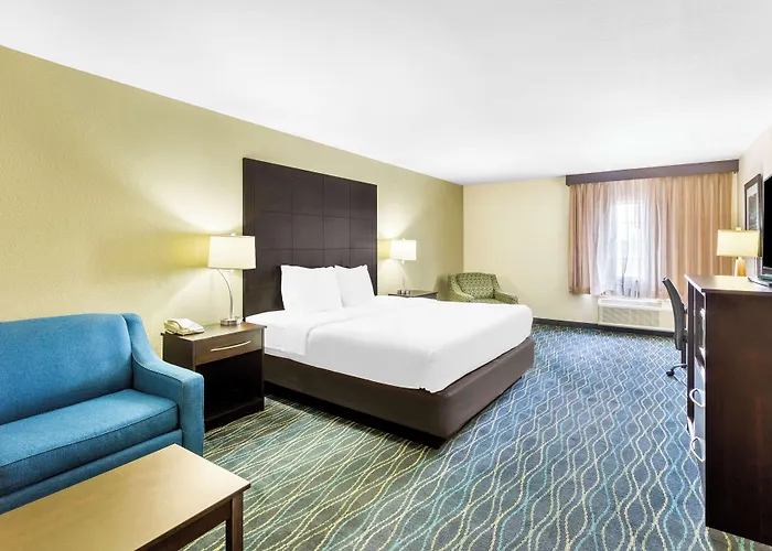 Western Hotel 3*
